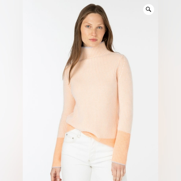 NWT Kinross 100% Cashmere Funnel Neck Sweater Large - Picture 2 of 7